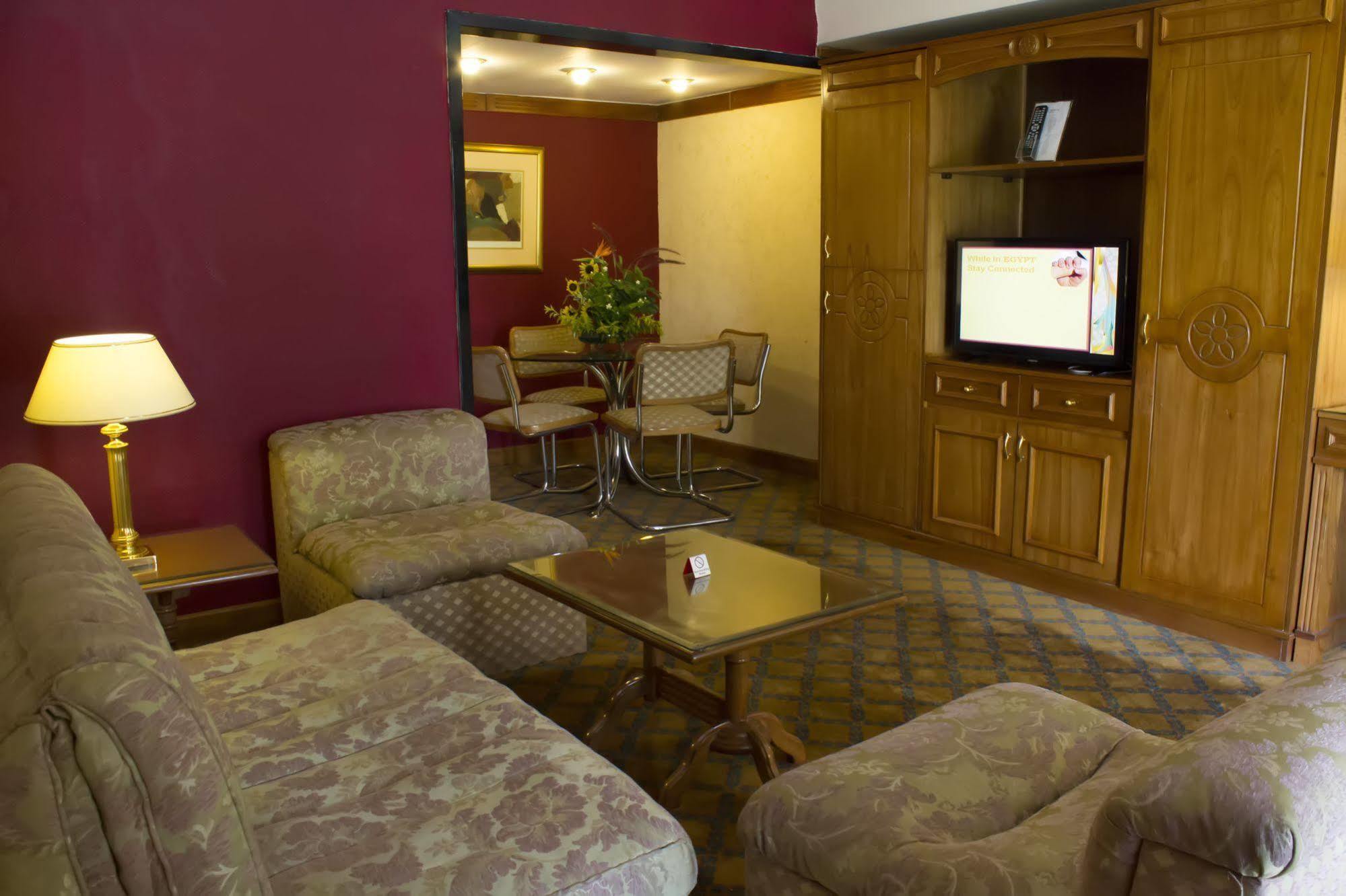 Jaz Pyramids Resort Kafr Ghatati Exterior photo