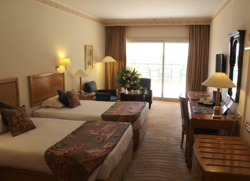 Jaz Pyramids Resort Kafr Ghatati Exterior photo